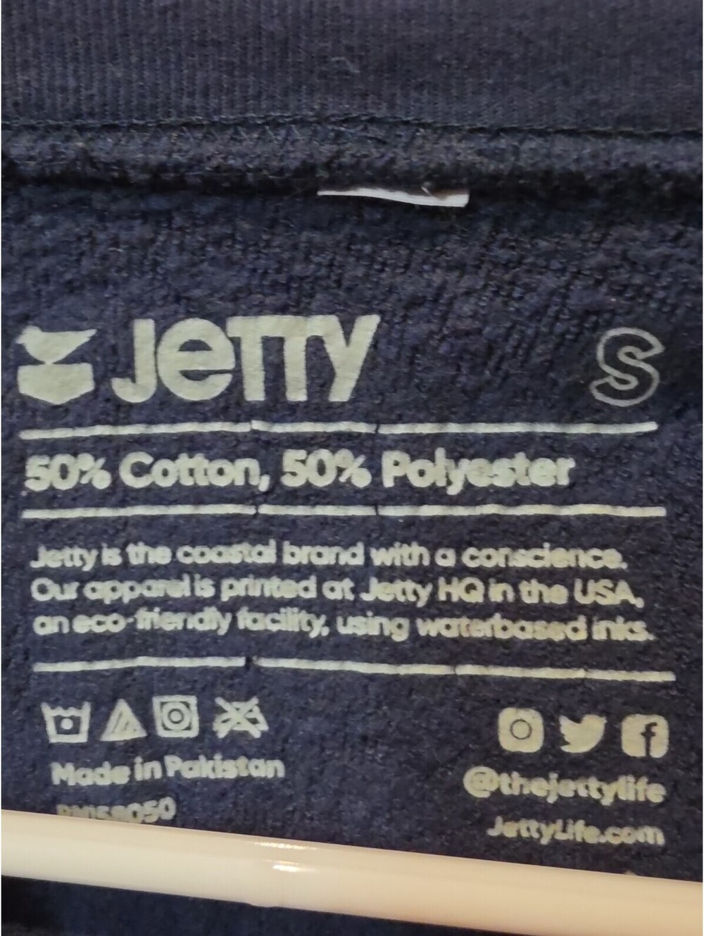 Jetty Cropped Raw Hem Sweatshirt With Coastal Theme Size S. Super Soft - Picture 4 of 5